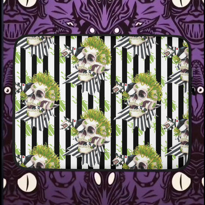 Beetle skull Laptop Sleeve