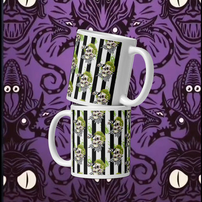 Beetle skull glossy mug